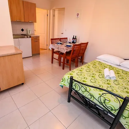Perunika Apartman Sukošan