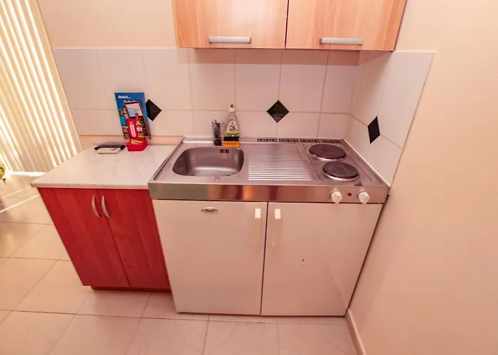 Perunika Сукошан