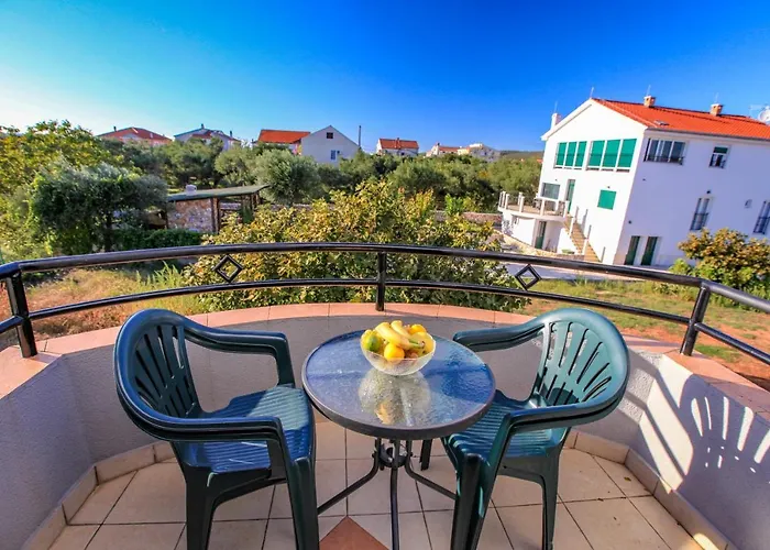 Apartamento Perunika *