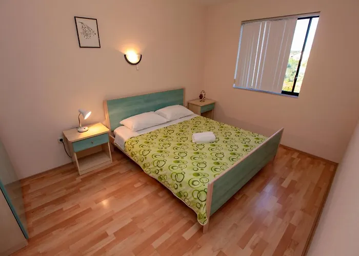 Perunika * Сукошан