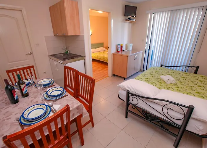 Perunika Apartamento