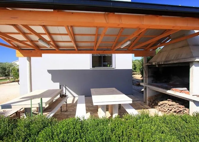 Perunika Apartamento Sukošan