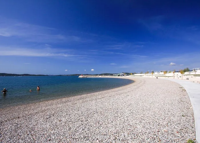 Perunika Апартаменты Сукошан