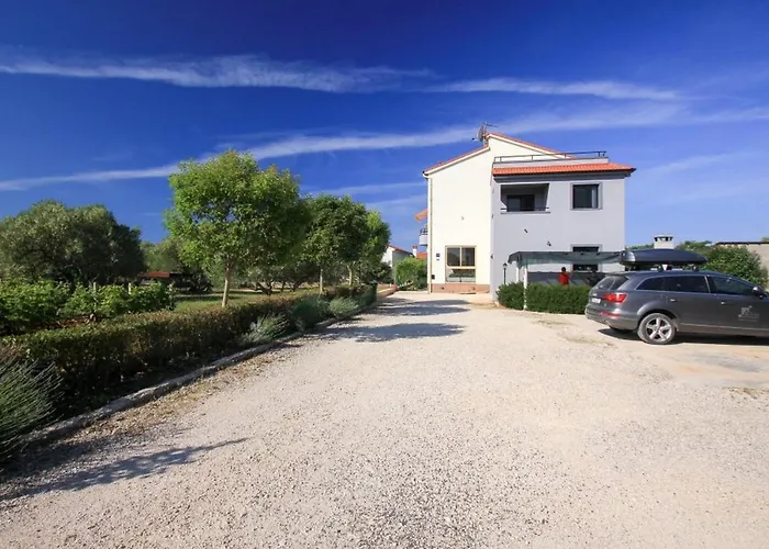 Perunika Apartamento